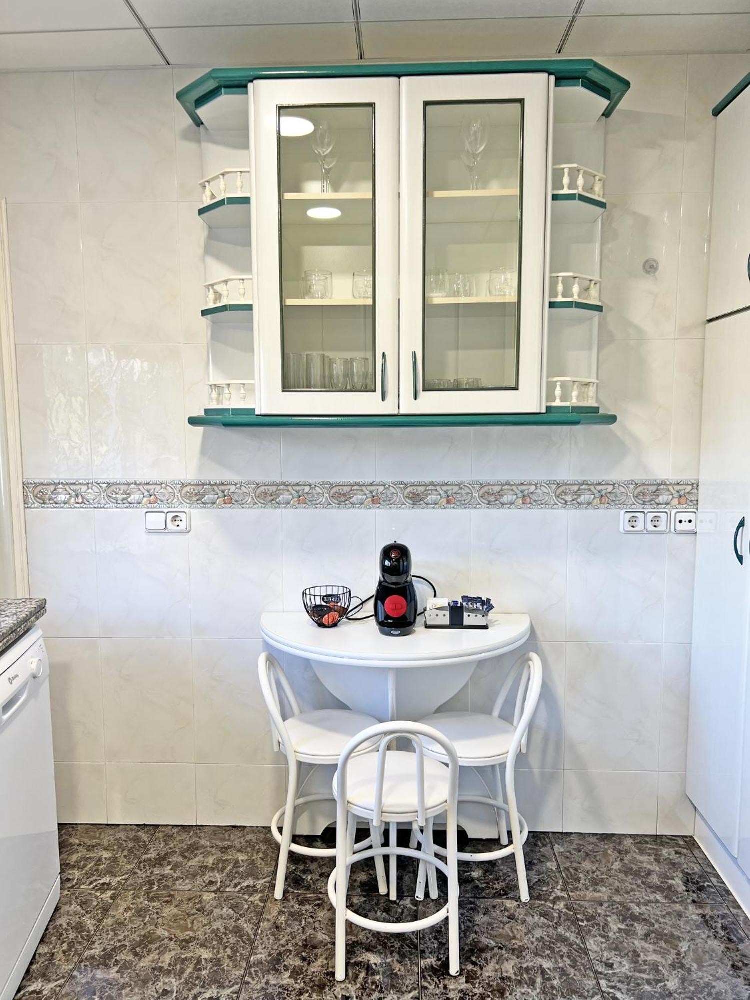 A 100M De La Playa. 2 Hab. A/C Apartment Alicante Luaran gambar