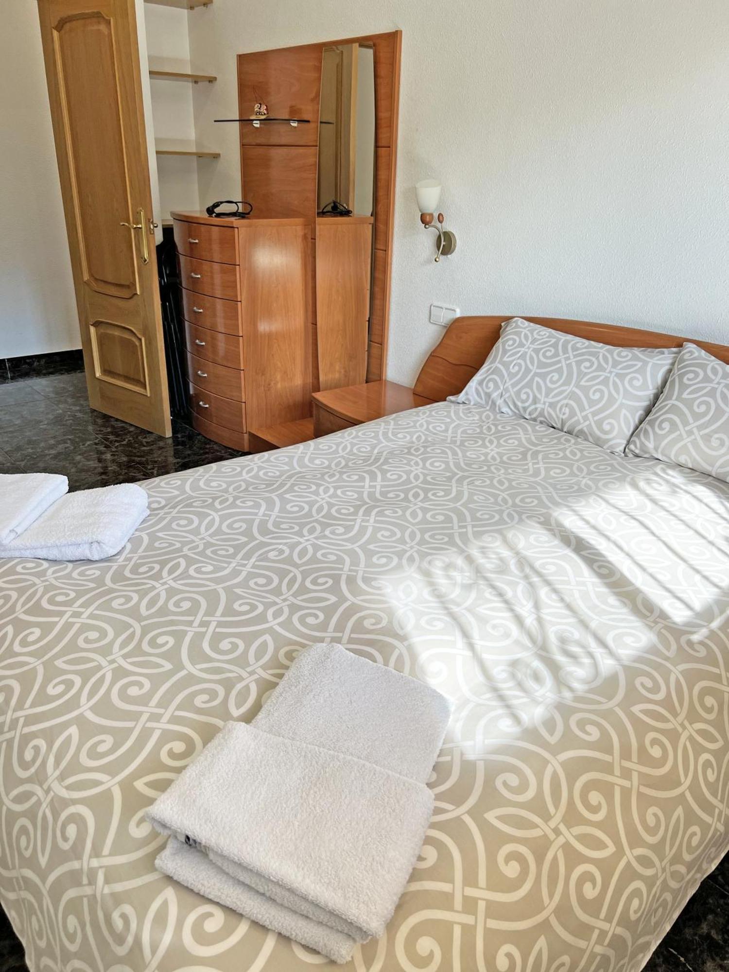 A 100M De La Playa. 2 Hab. A/C Apartment Alicante Luaran gambar