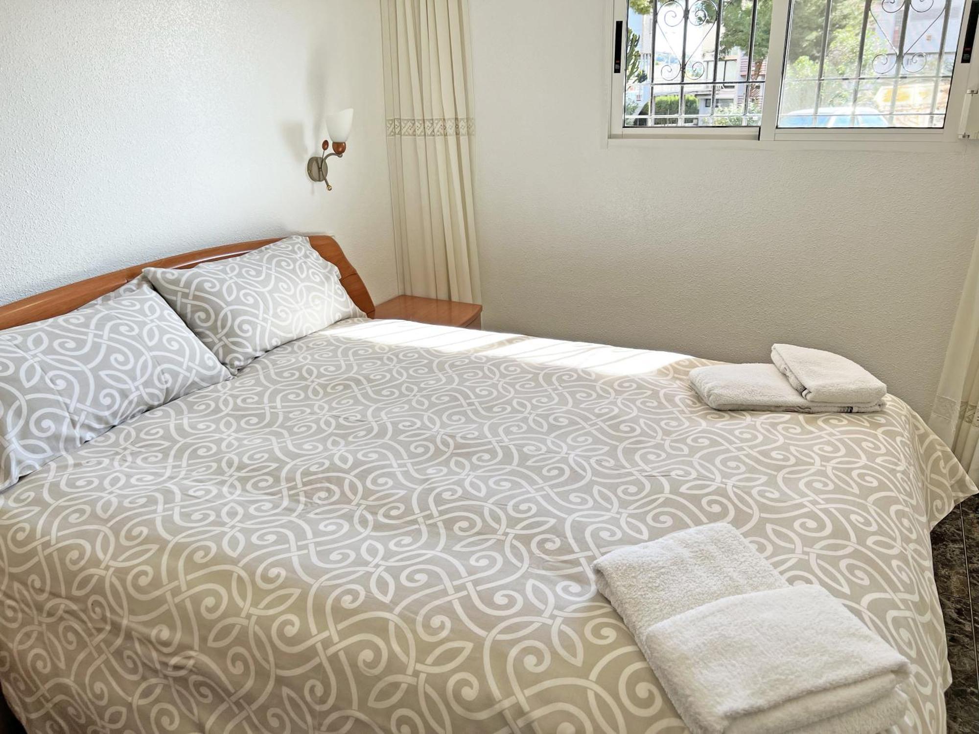 A 100M De La Playa. 2 Hab. A/C Apartment Alicante Luaran gambar