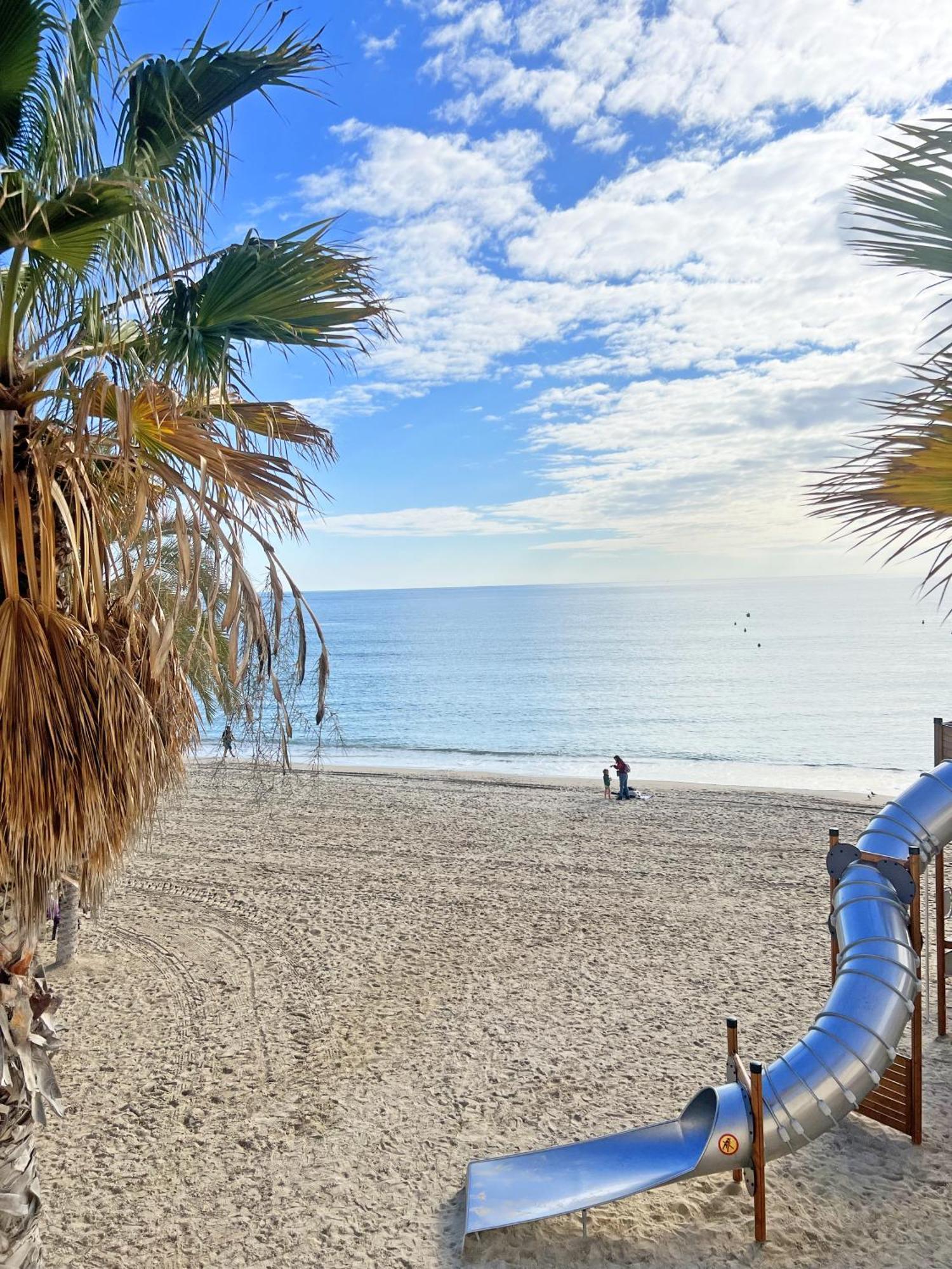 A 100M De La Playa. 2 Hab. A/C Apartment Alicante Luaran gambar